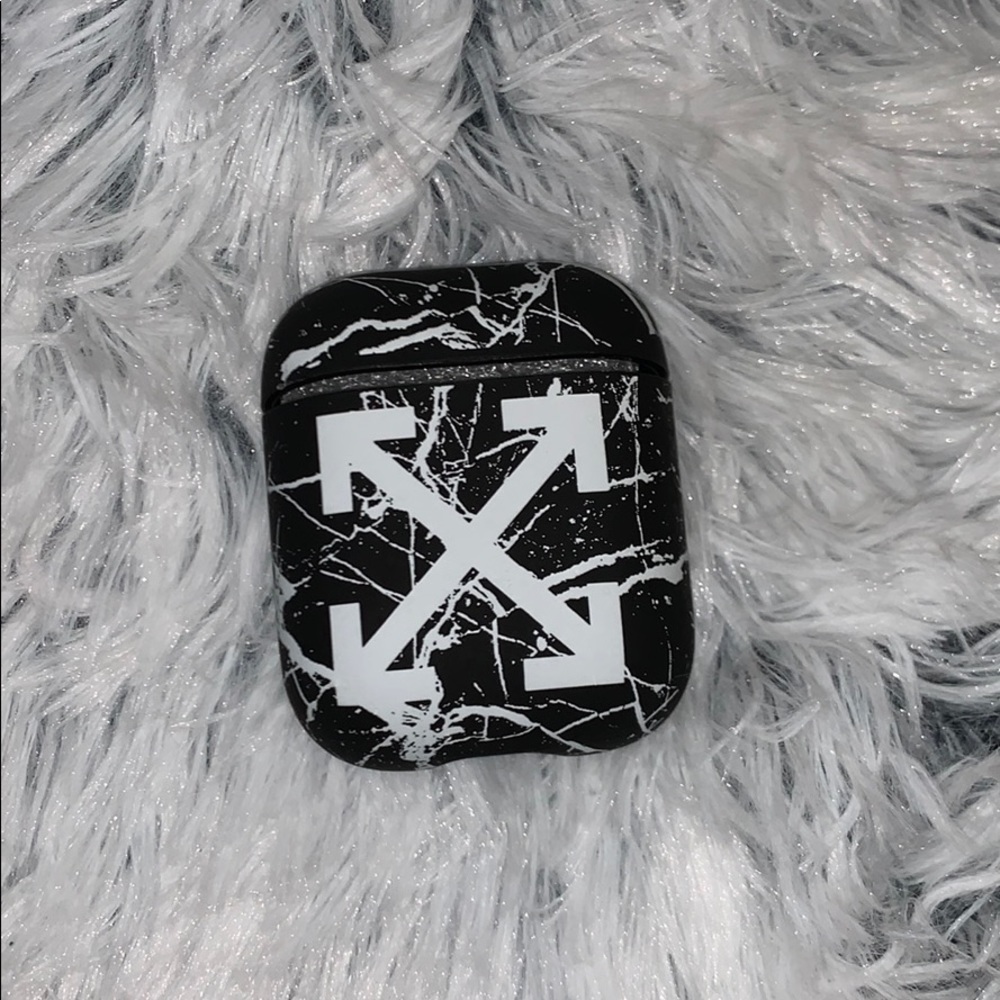 airpod case